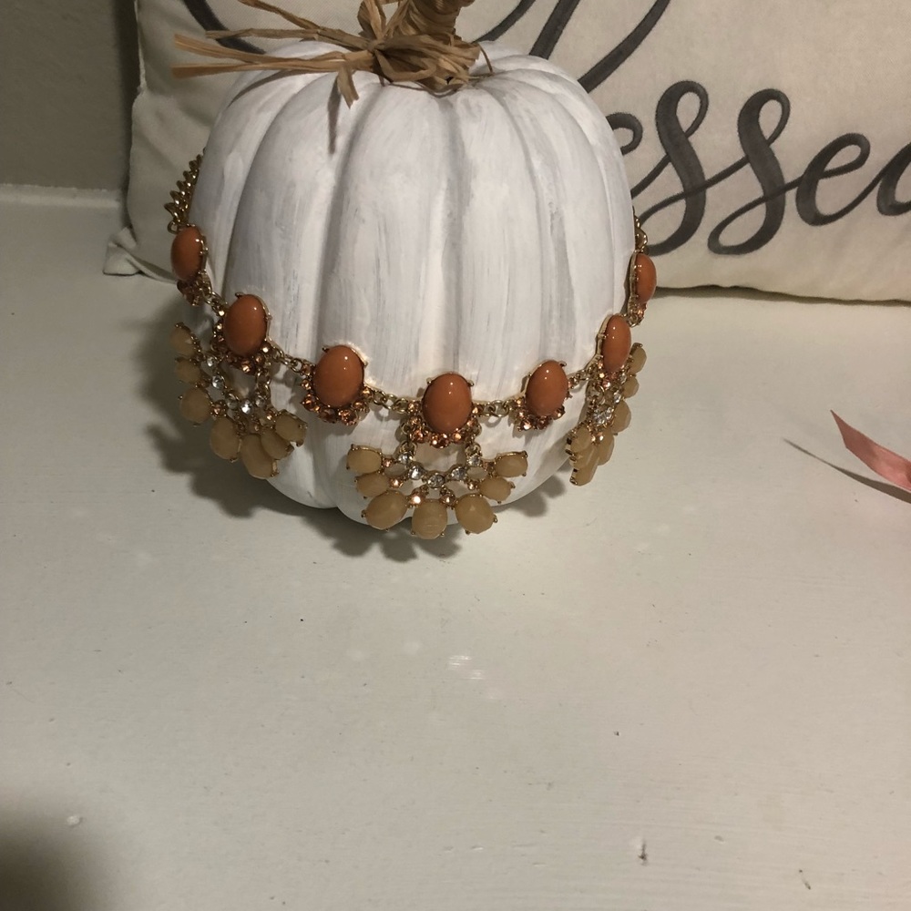 Neckless - Picture 2 of 2